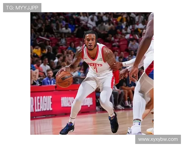 [NBA]惠特摩尔一打二 失衡抛投紧咬比分.